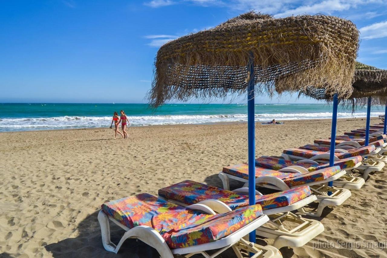 Apartamento Andalucia - A 100 Metros De La Playa, Camino Recto Sin Cuestas - Piscina Benalmádena Eksteriør billede