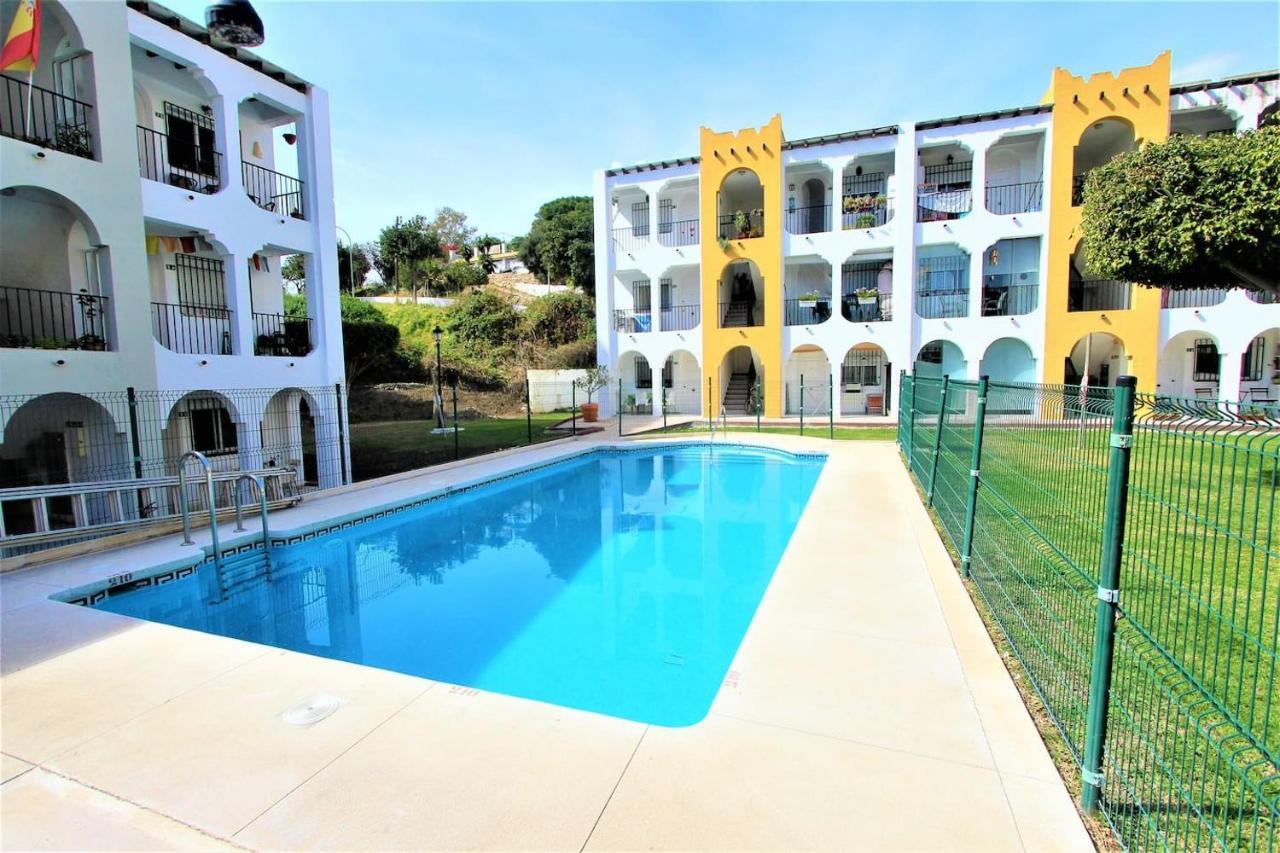 Apartamento Andalucia - A 100 Metros De La Playa, Camino Recto Sin Cuestas - Piscina Benalmádena Eksteriør billede